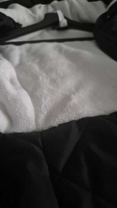 Дамско непромокаемо яке за преходи