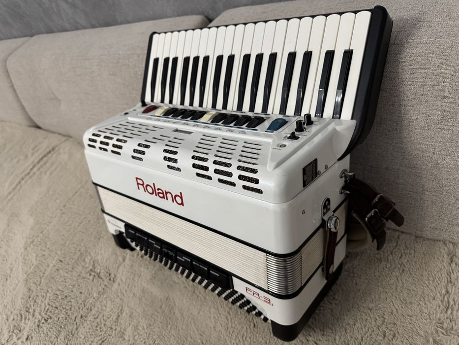 Roland Fr3S, cu wireless !!!