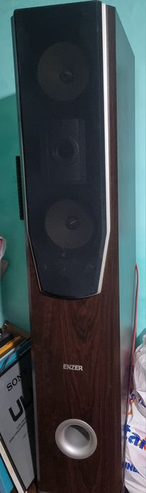 Amplificatoare,boxe,deck casetofon magnetofon lampi