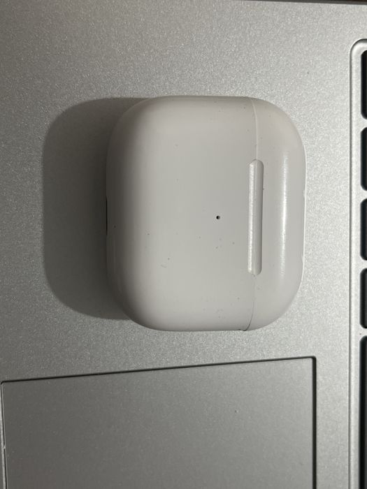 Наушники,Airpods