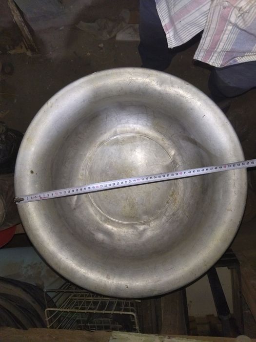 Продаются тазики и раковина