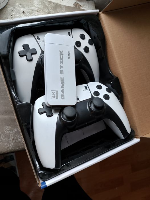 Игровая приставка