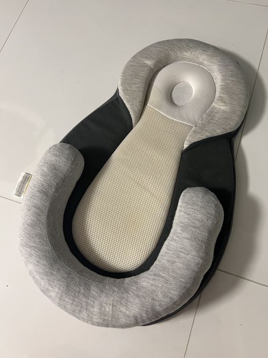 Urgent!!! Vand carucior Stokke v5 gri