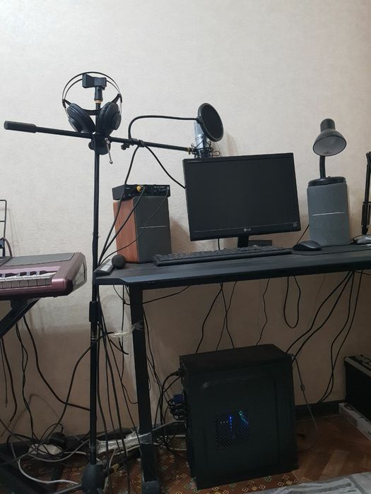 Продам готовое оборудование для студии звукозаписи.