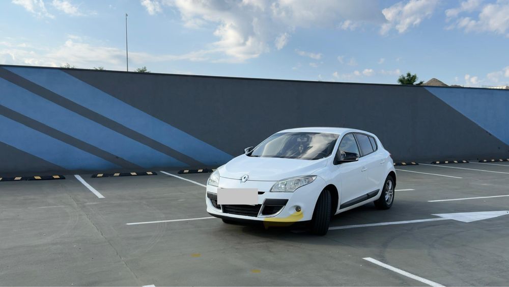 RENAULT Megane 2010 — imagine 5
