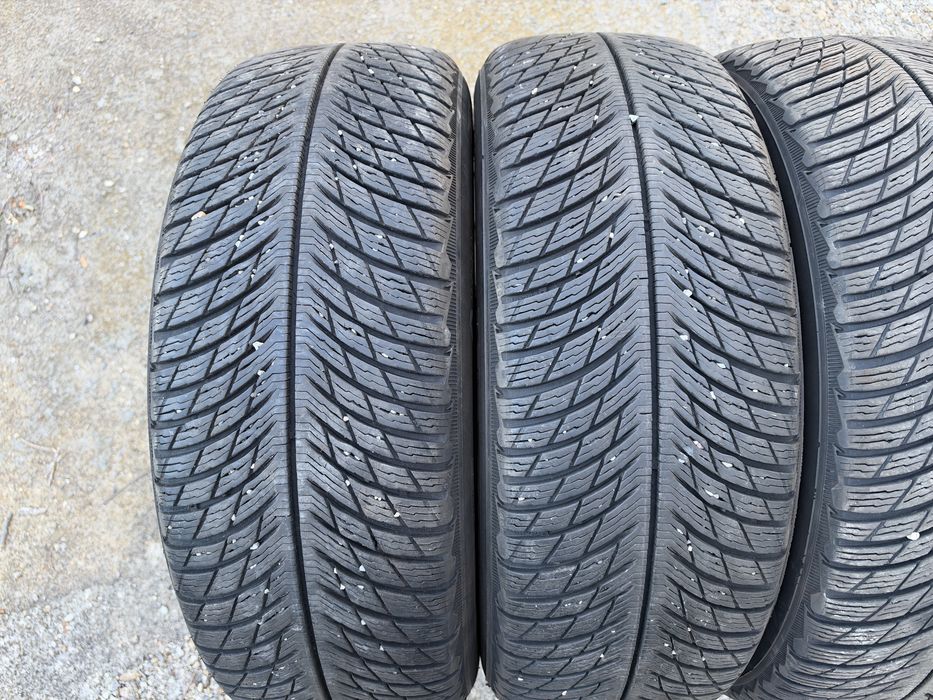 4бр. ОТЛИЧНИ Зимни Гуми С Борд 225/65R/17 -MICHELIN- DOT:3819- 7.4мм.+6.4мм.