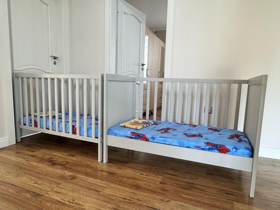 Vând pătuț copii IKEA cu saltea de cocos inclusă