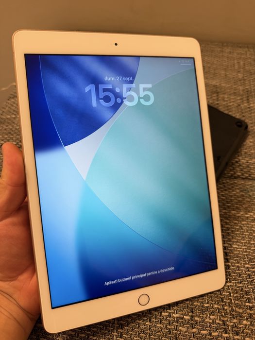 iPad 8th Gen 128GB Rose Gold – WiFi – Stare impecabilă