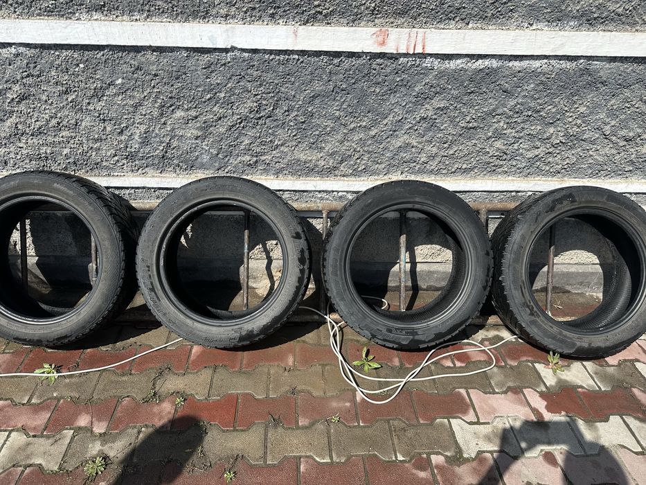 Продам зимние шины
