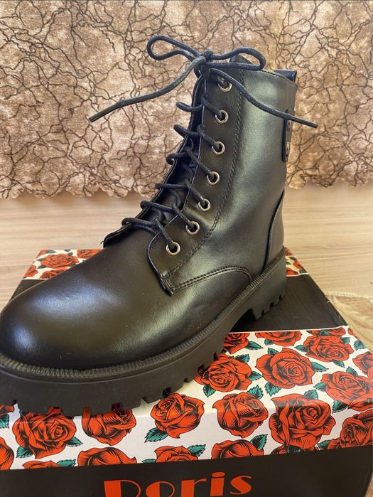 Дамски боти