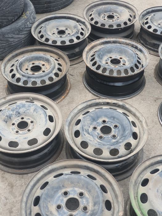 Стальные диски от ауди фолькс.15 ие