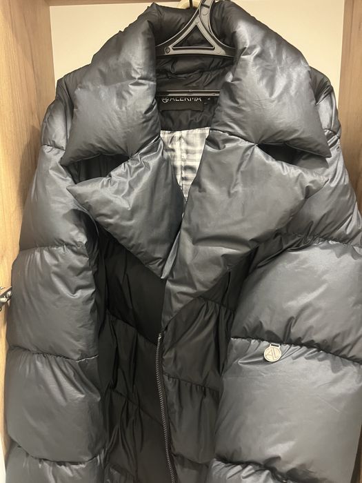 Продам пуховик женский