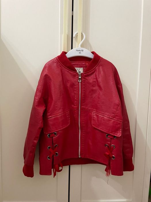 Верхняя одежда для девочки