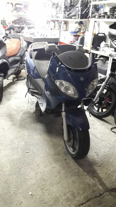Piaggio X9 Evo 200 на ЧАСТИ