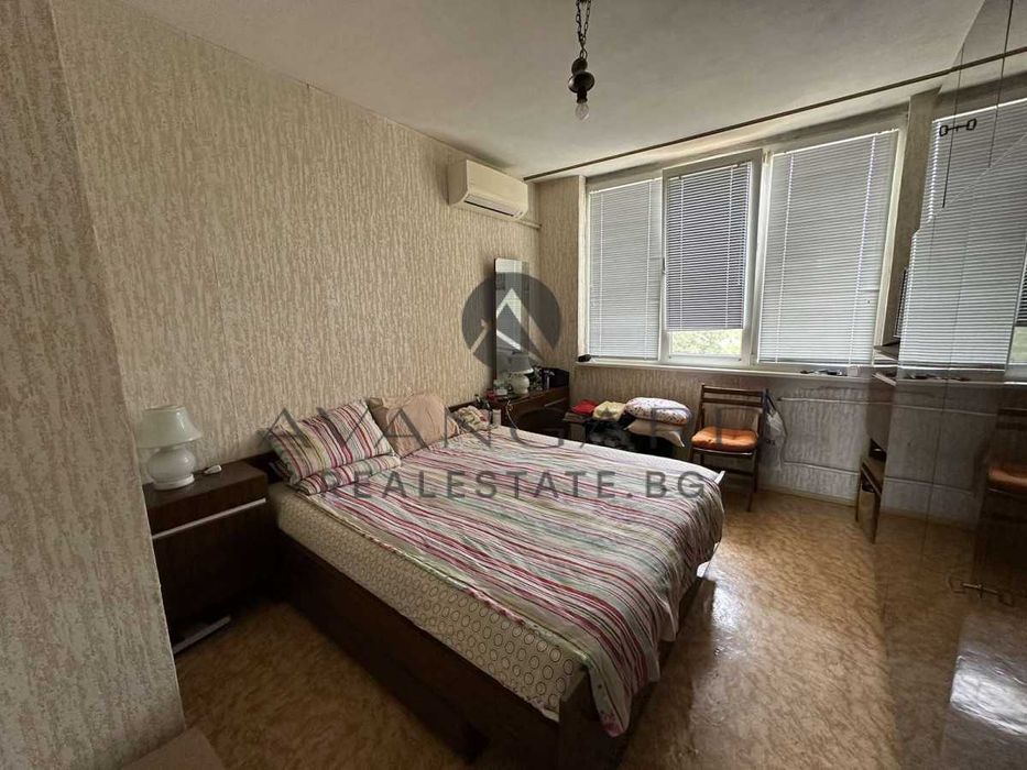 Продава се Тристаен апартамент в Пловдив, Център - 92 кв.м за 1631 €/кв.м - Снимка #4