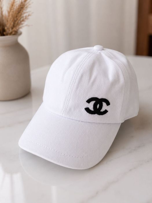 CHANEL шапка с козирка