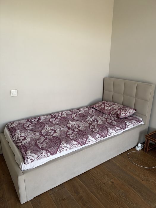 Кровать односпальная 90*200