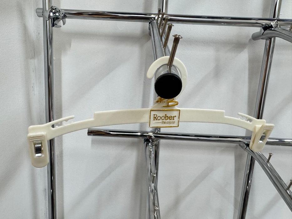 Вешалки для одежды