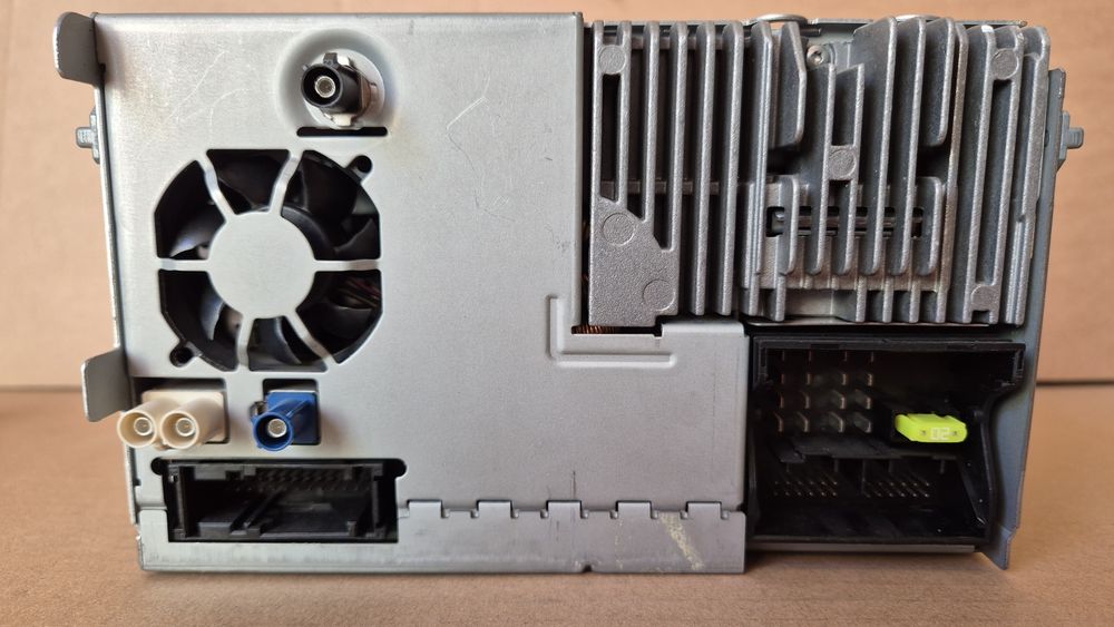 Мултимедия VW RNS510 DVD,радио, CD,навигация