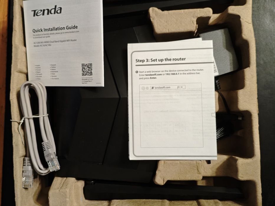 Безжичен рутер Tenda AC10U, Gigabit, AC1200, Dual-band 4 антени