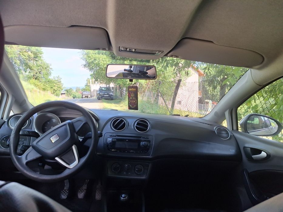 SEAT Ibiza 2010 — imagine 4