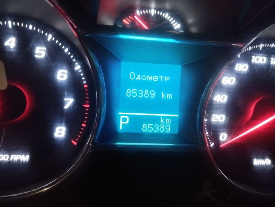 Srochna sotiladi narhin kelishamiz moshina toza