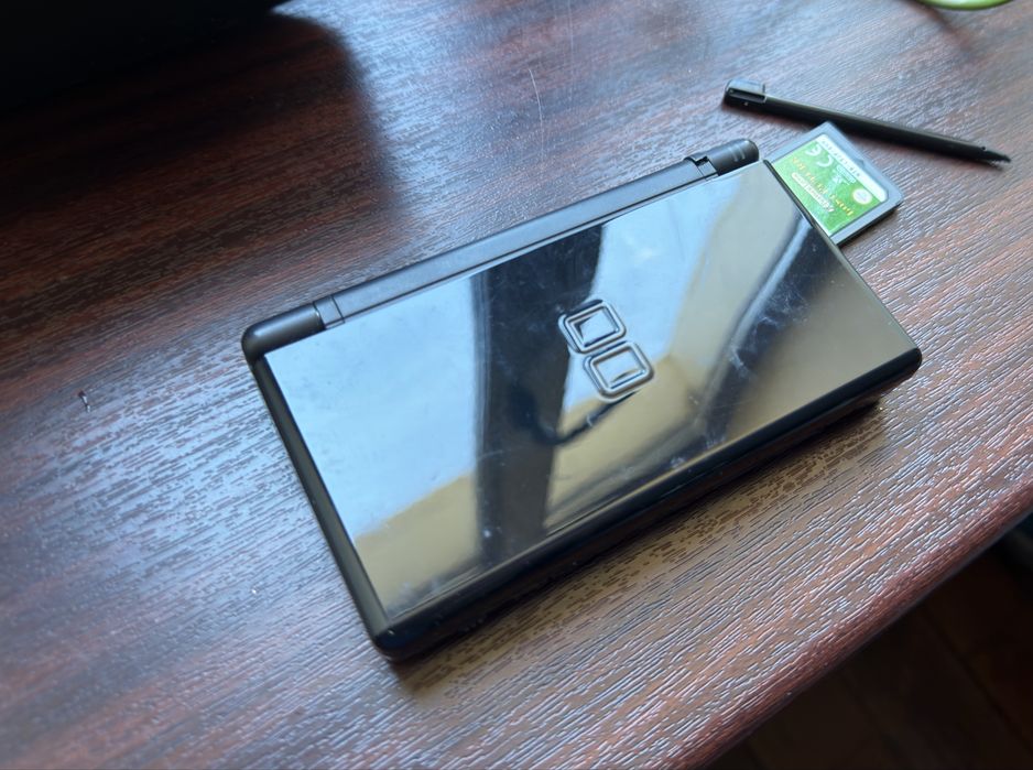 Продается Nintendo DS