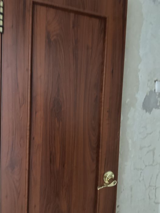 Продам межкомнатные двери,б/у