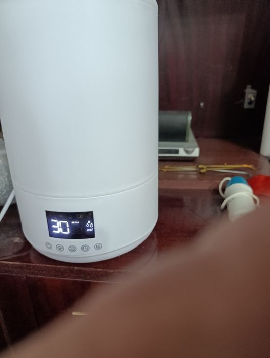 Продам увлажнитель воздуха