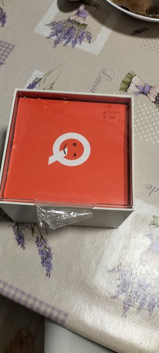 Fossil hibrid nou v/s