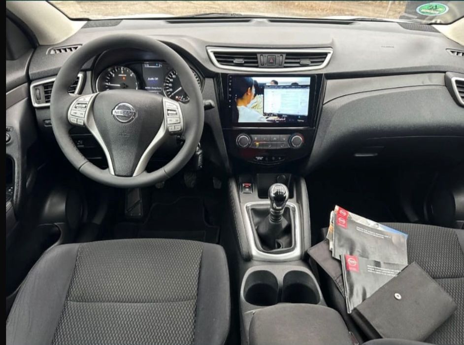 Vând Nissan Qashqai an 2014 înmatriculată. IMBPECABILĂ.