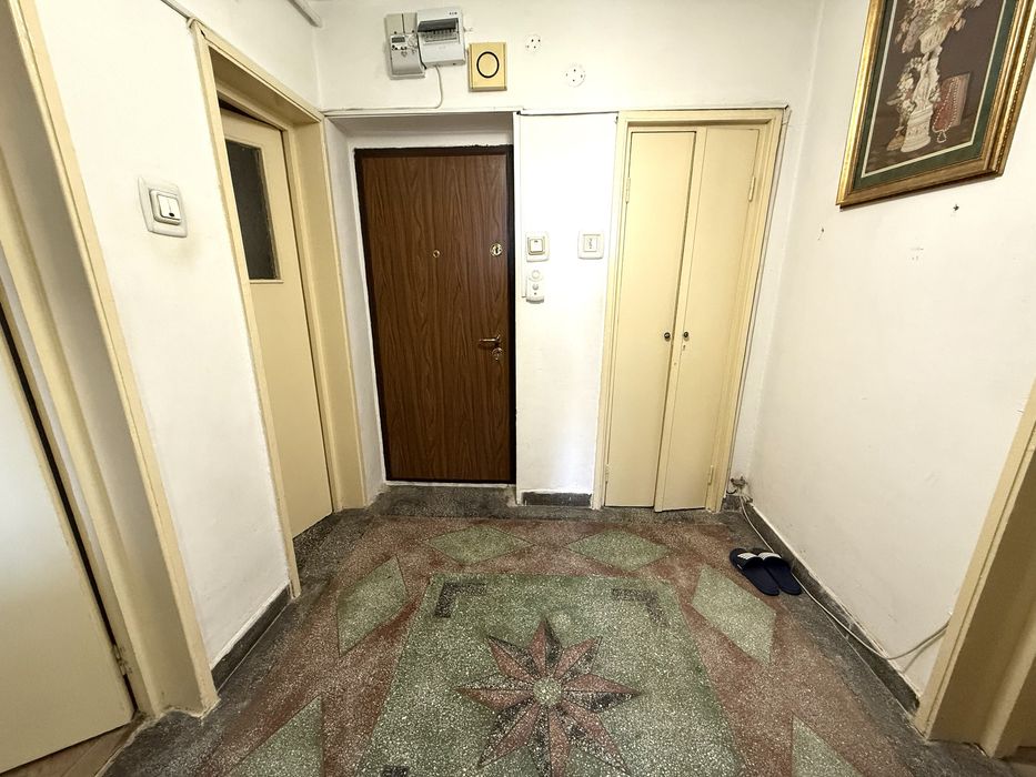 Apartament cu 4 camere Piata Garii etajul 2/4