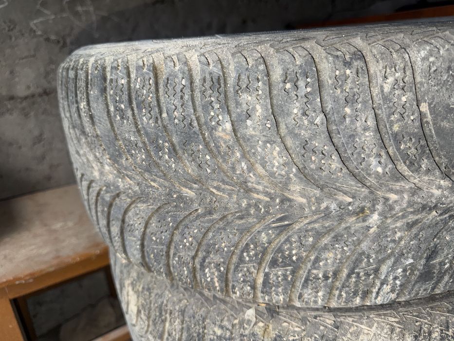 Зимняя резина r16