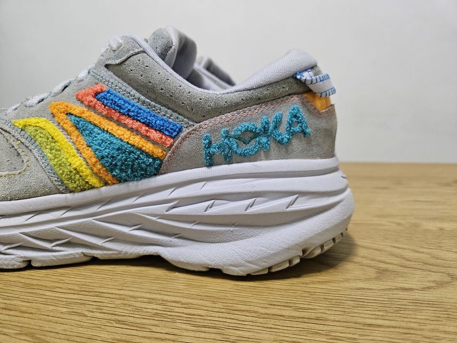 Hoka bondi Embroidery - маратонки