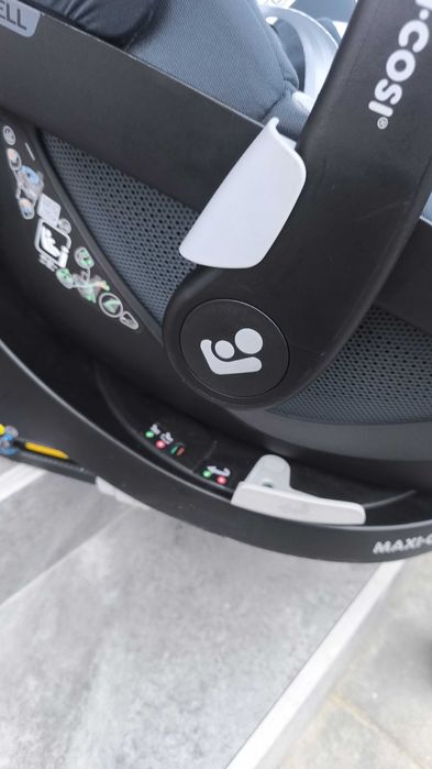 Maxi Cosi bebeluș  360°