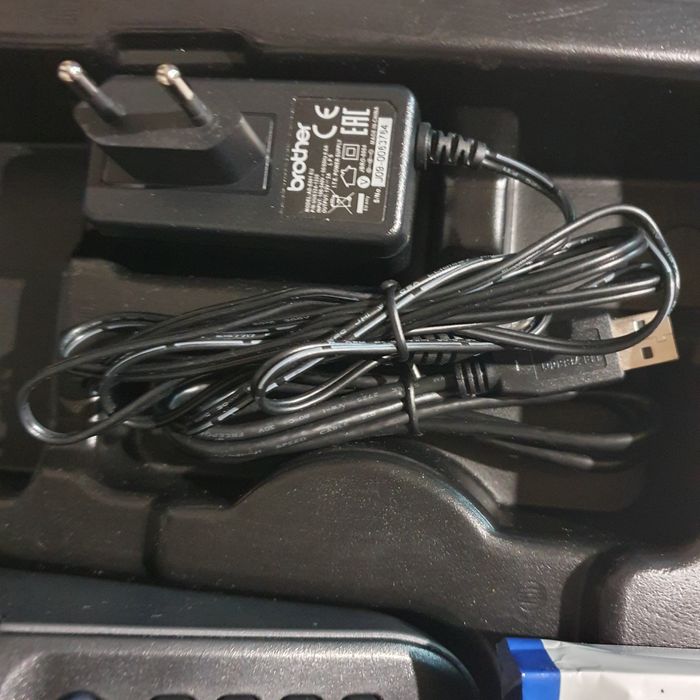 Imprimanta etichete brother d600 noua