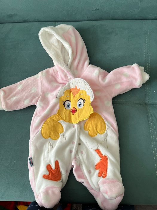 Продам детские комбинезоны