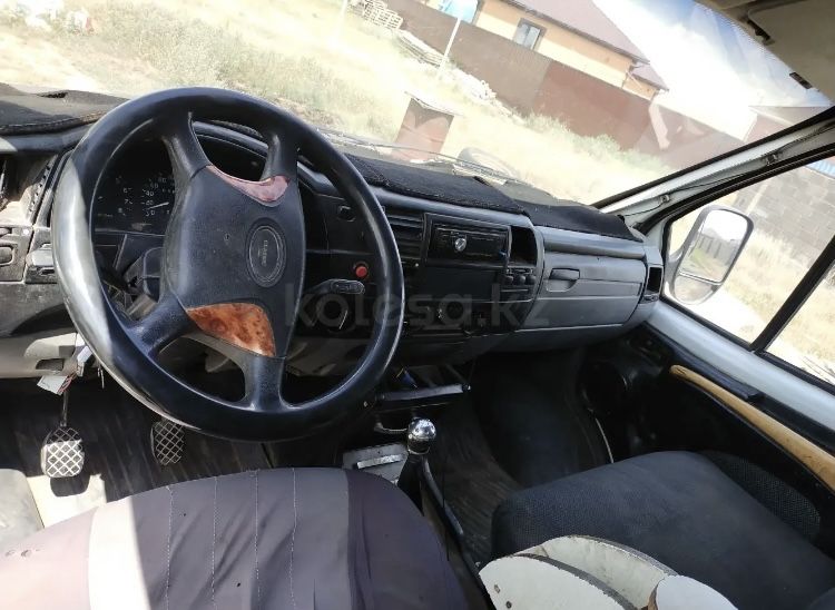 Продам Газель цельнометалик !