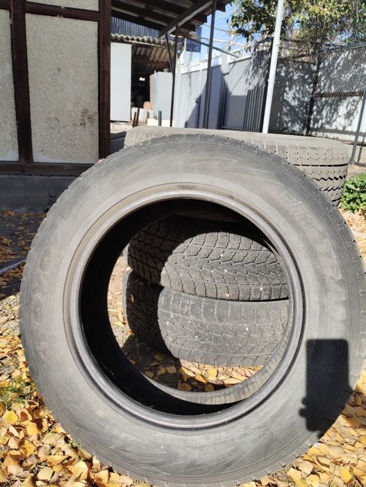 Зимние шины 225/65/17