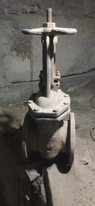 Задушка сотилади  150 талик