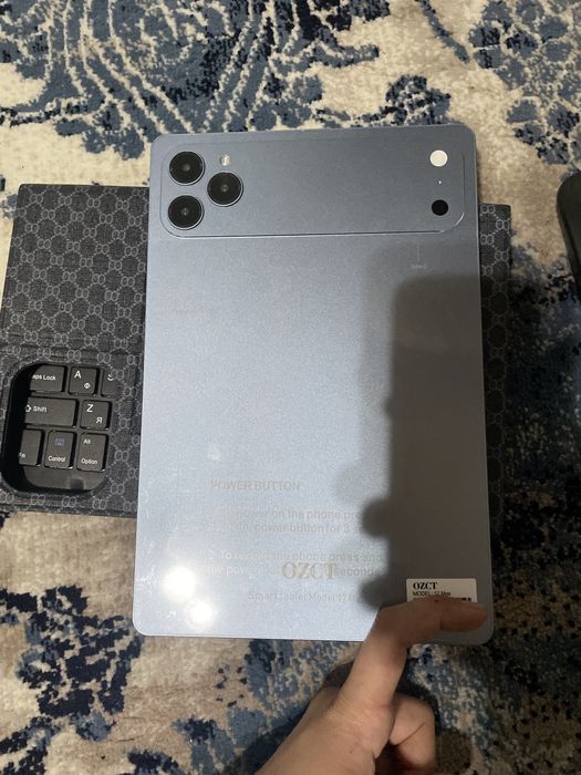 Планшет 17MAX можно поставить 2 симкарты новый