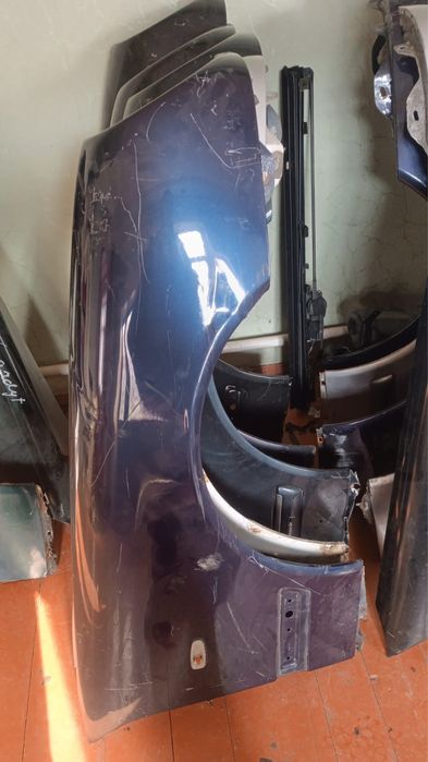 Крыло мерседес w210