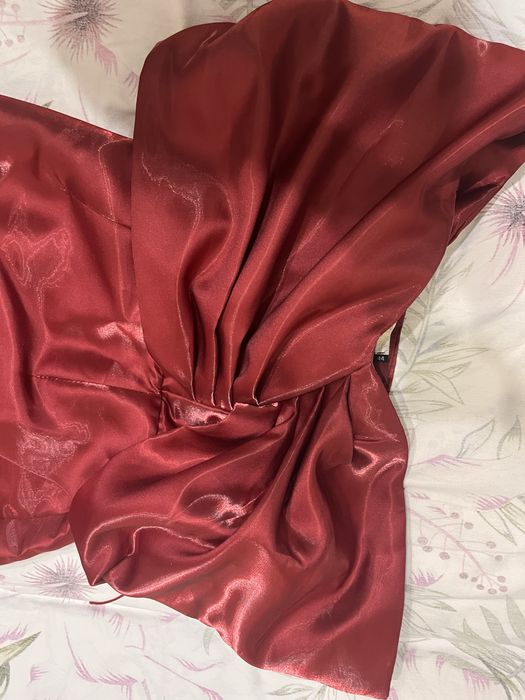 срочно продам платье на выпускной