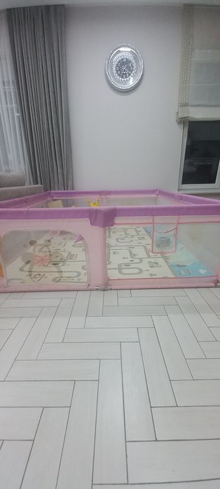 Продам детский игровой манеж