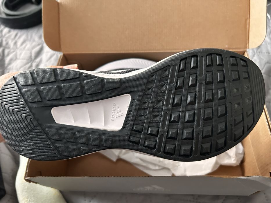 Маратонки Addidas