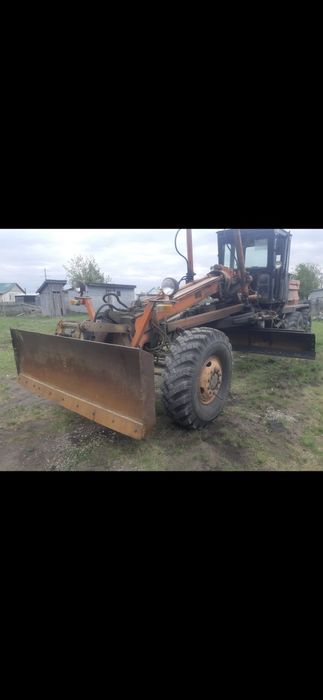 Автогредир продам