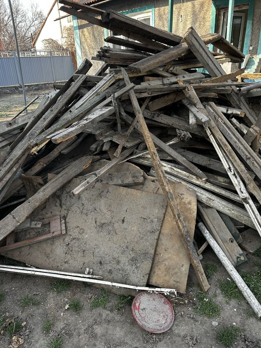 Дрова отдам Бесплатно