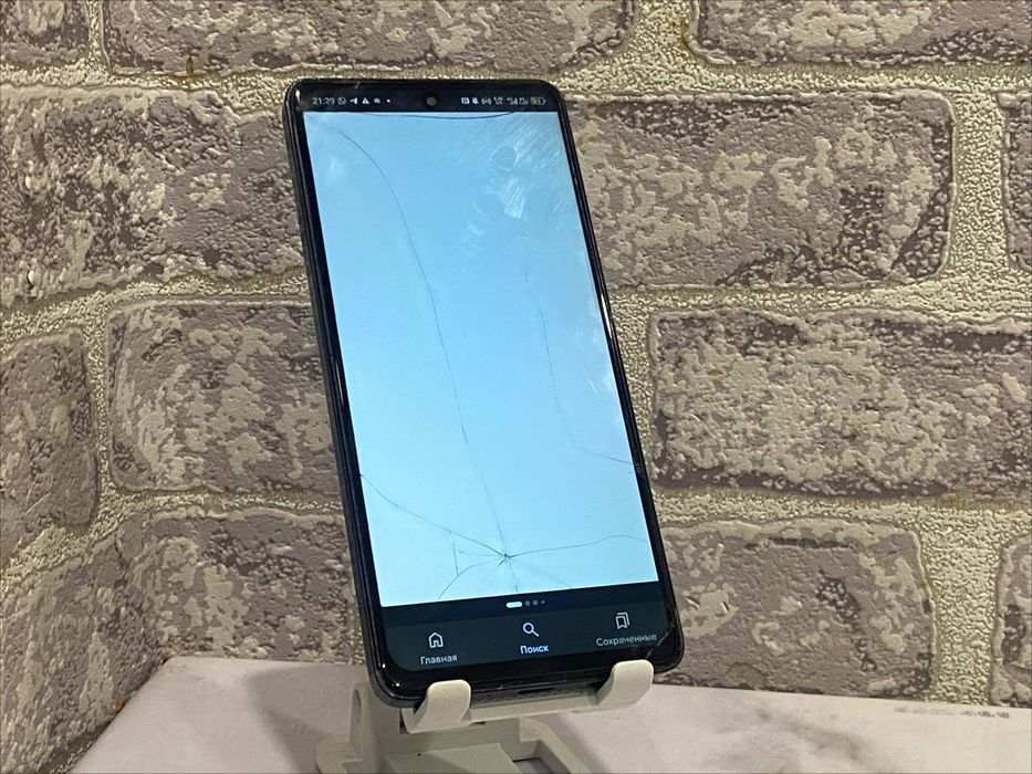 Tecno camon 20 смартфон