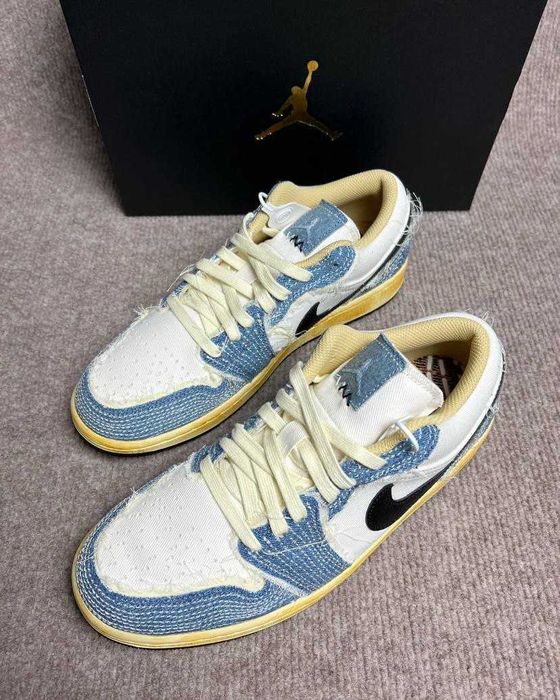 NIKE - Air Jordan 1 Low "World Make Japan"