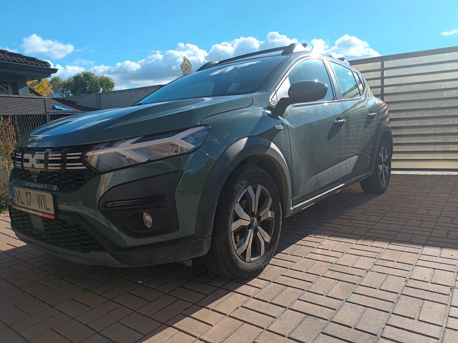 Vând Dacia Sandero Stepway